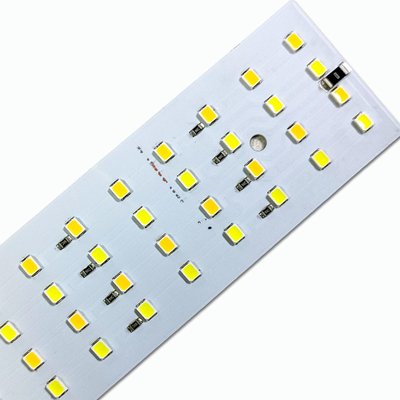 Assemblea di alluminio del PWB di TS16949 SMT 2mm con Cree Led Light